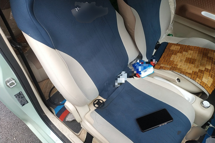 五菱汽车 宏光MINIEV 2024款 第三代 215km 进阶版中控内饰41