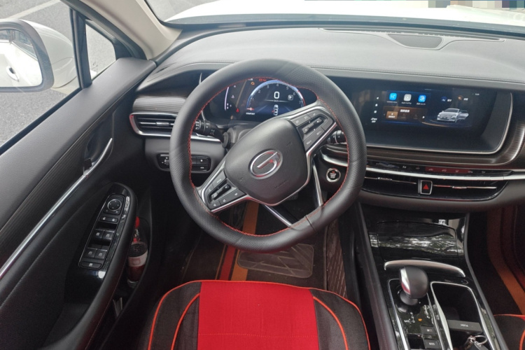 广汽传祺 传祺GA6 2022款 270T 自动精英版中控内饰13