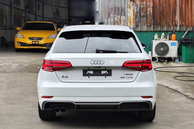 奥迪A3 2015款 Sportback 40 TFSI 自动豪华型车身外观6005