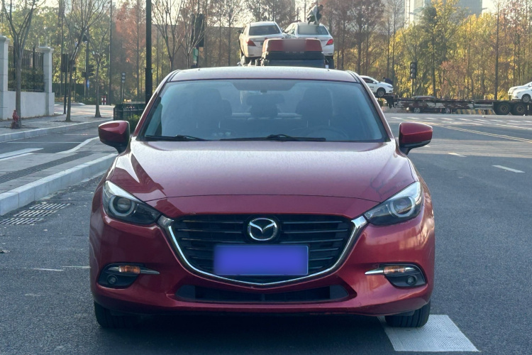 马自达3 昂克赛拉 2017款 三厢 2.0L 自动尊贵型 国V车身外观6002