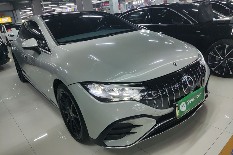 奔驰EQE 2022款 350 先锋版车身外观6002