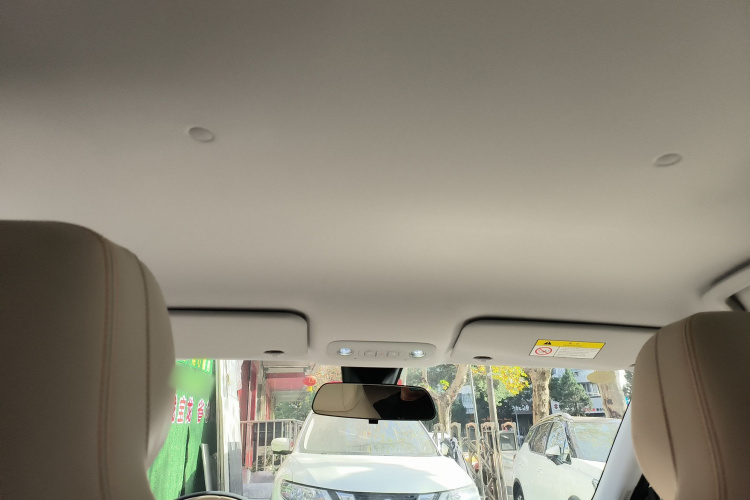 五菱汽车 缤果S 2025款 325km 尊享款中控内饰22