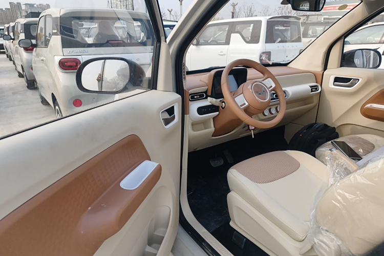 五菱汽车 宏光MINIEV 2024款 第三代 215km 青春版中控内饰20