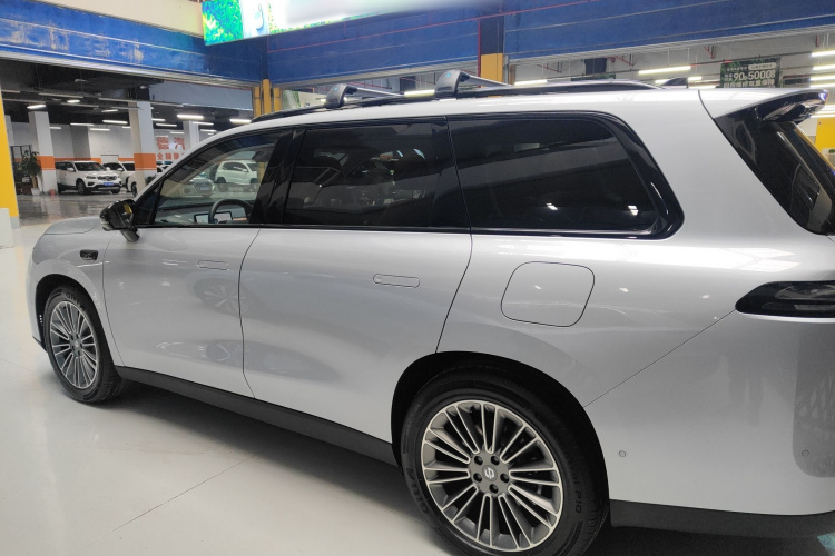 零跑汽车 零跑C16 2024款 纯电 520激光雷达版车身外观4