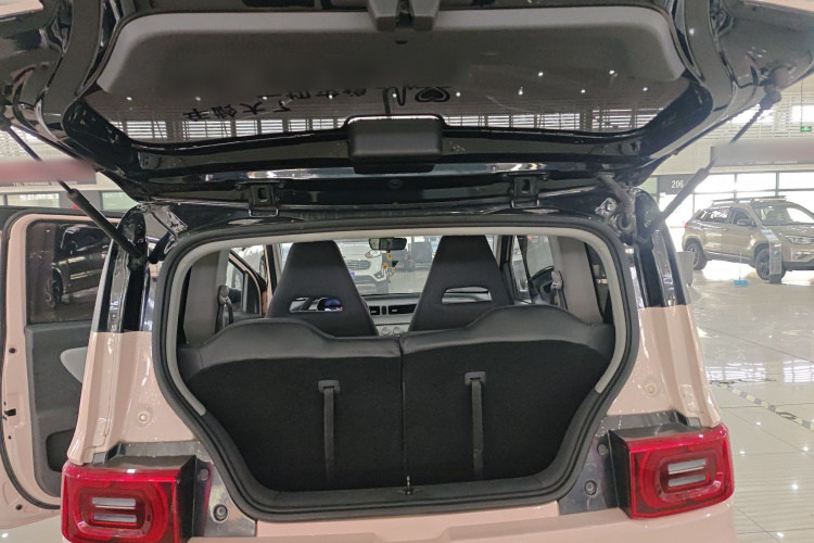 五菱汽车 宏光MINIEV 2021款 马卡龙时尚款 磷酸铁锂机舱底盘23