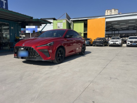 名爵 MG5天蝎座 2022款 1.5T Trophy运动豪享版