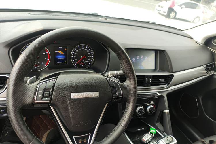 哈弗H6 2019款 运动版 1.5T 自动两驱精英型 国VI中控内饰7002
