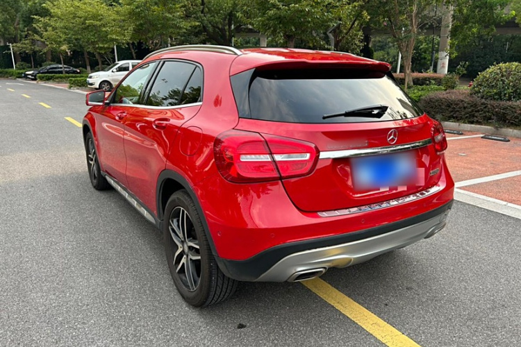 奔驰GLA 2015款 GLA 200 动感型车身外观6005