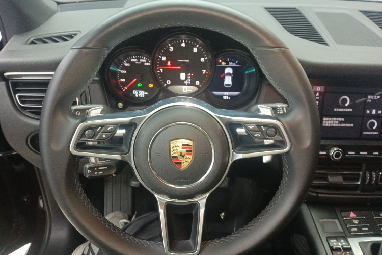 保时捷 2018款 Macan 2.0T中控内饰13