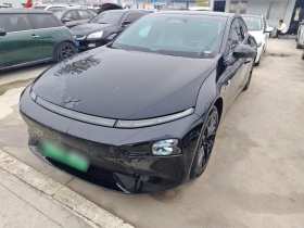 小鹏P7 2023款 P7i 702 Pro