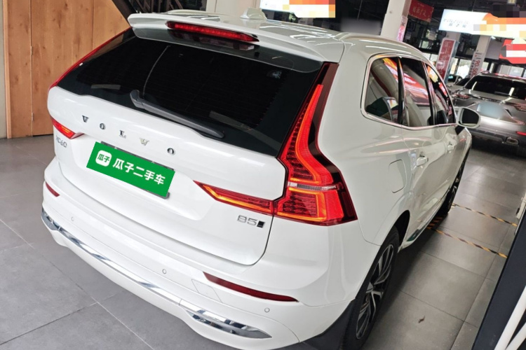 沃尔沃XC60 2023款 B5 四驱智远豪华版车身外观6004