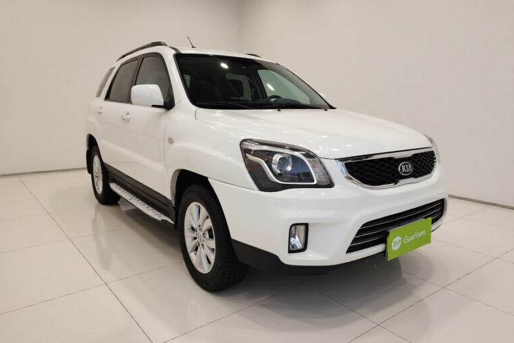 起亚 狮跑 2013款 2.0L 手动两驱版GL车身外观3