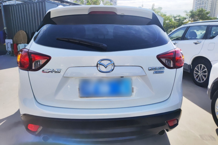 马自达CX-5 2015款 2.0L 自动两驱都市型车身外观6