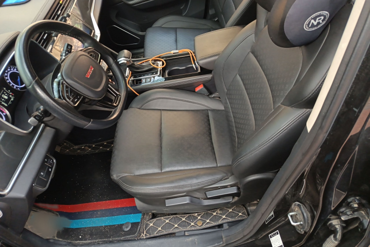 中国重汽VGV VGV U70 2020款 1.5T 自动智享精英导航版 7座局部细节19