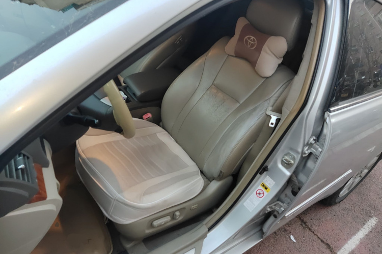 丰田 凯美瑞 2007款 240G 豪华版中控内饰19