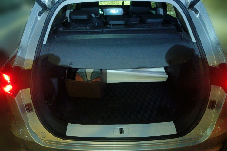 红旗HS5 2019款 2.0T 智联旗享版中控内饰23