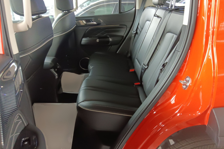 坦克300 2024款 2.0T 征服者中控内饰21