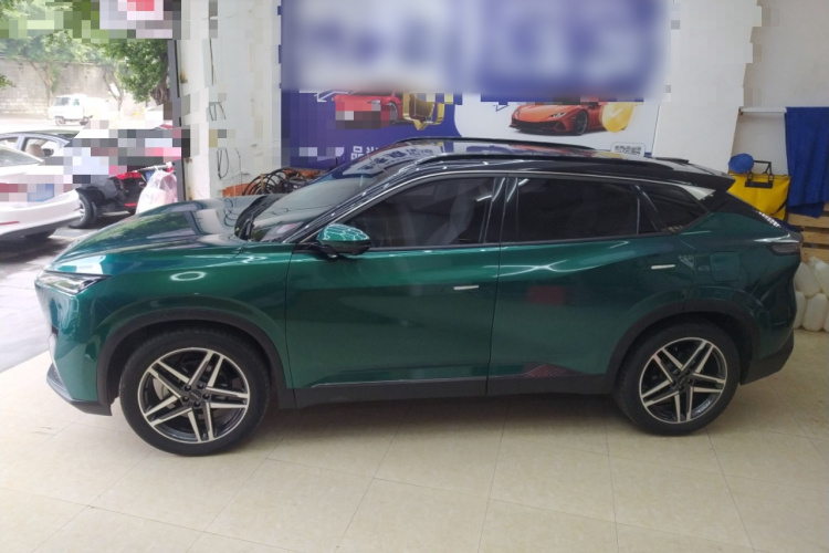 东风风神 皓瀚 2023款 1.5T 尊贵版车身外观4