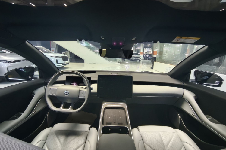 蔚来ET5T 2025款 75kWh Touring中控内饰7005