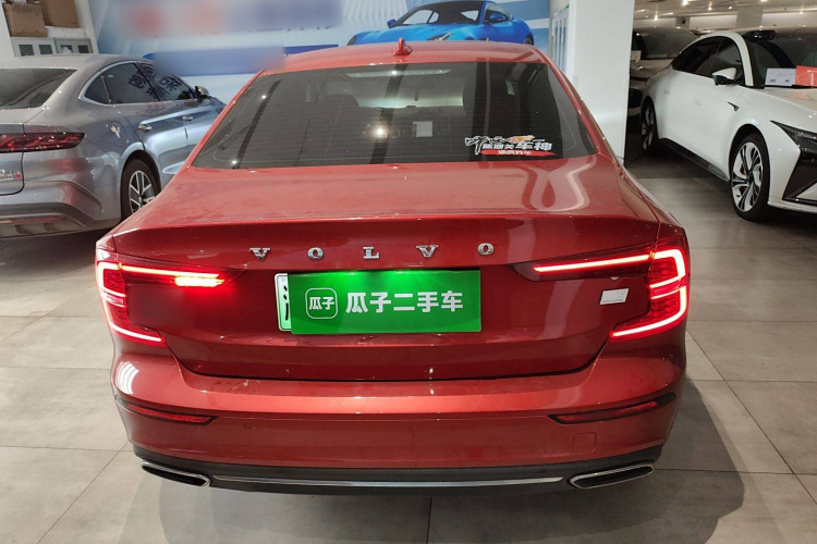 沃尔沃S60新能源 2021款 T8 E驱混动 四驱智逸豪华版车身外观6004