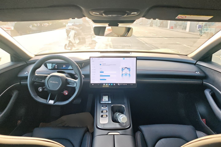 小米汽车 小米SU7 2024款 后驱长续航智驾版中控内饰7002
