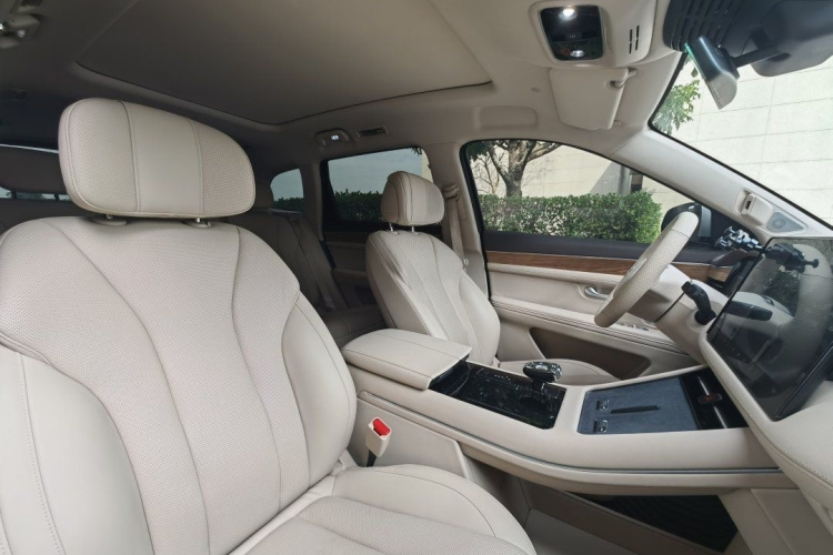 鸿蒙智行 问界M7 2024款 1.5T 智驾后驱Max版 5座中控内饰7008