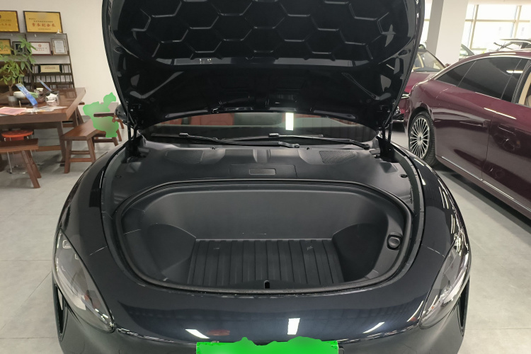 小米汽车 小米SU7 2024款 后驱超长续航高阶智驾Pro版机舱底盘24