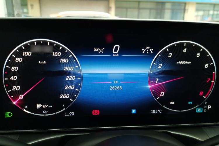 奔驰C级 2024款 C 260 L 运动版局部细节14