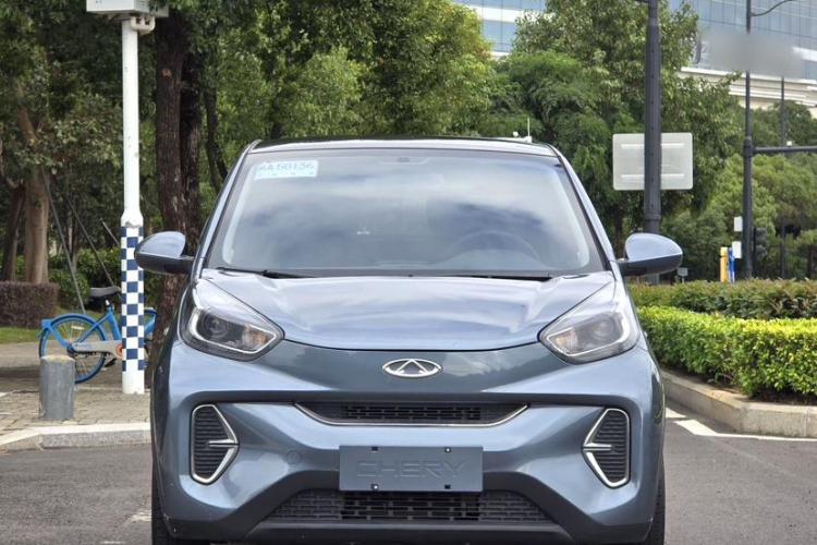 奇瑞新能源 小蚂蚁 2022款 甜粉款 微糖版 三元锂 30kW 301km车身外观6004