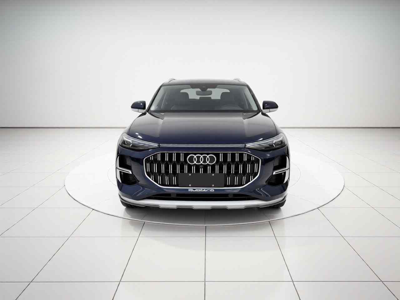 奥迪Q6 2024款 45 TFSI quattro 齐云型 羽林套装 6座(1)