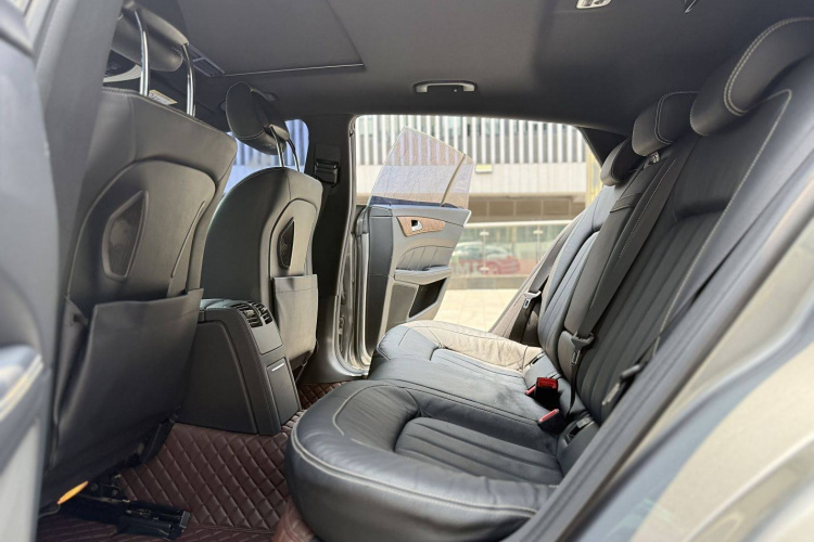 奔驰CLS 2013款 CLS 350 猎装时尚型中控内饰7005