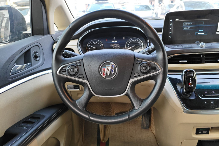 别克GL8 2023款 改款 陆上公务舱 豪华型局部细节13