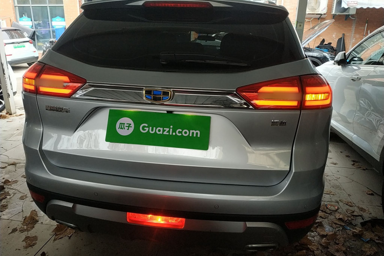 吉利汽车 博越 2016款 1.8TD 自动智联型车身外观6