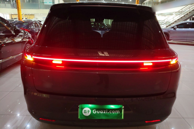 理想汽车 理想L8 2023款 Max车身外观6004