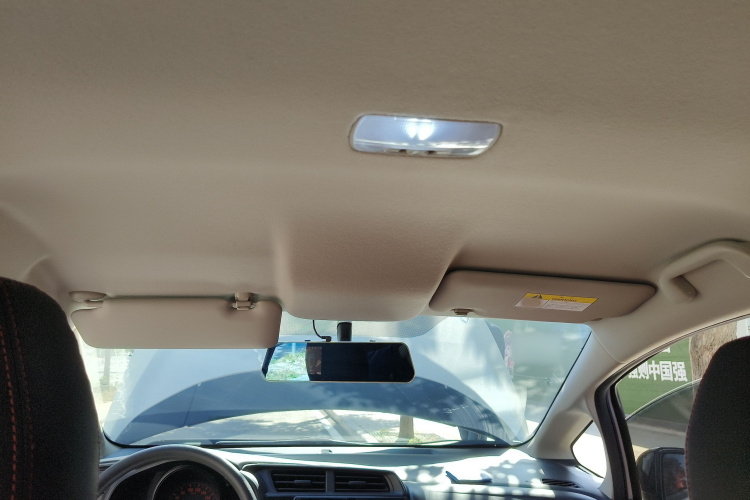 本田 飞度 2018款 1.5L CVT舒适版中控内饰22