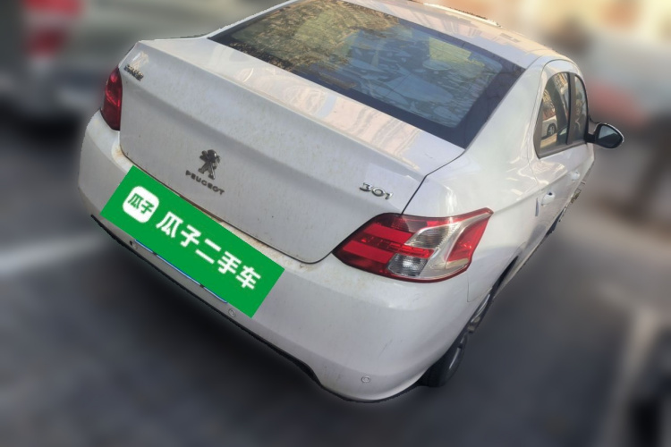 标致301 2016款 1.6L 手动舒适版车身外观6005