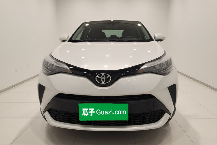 丰田C-HR 2023款 2.0L 领先版车身外观2