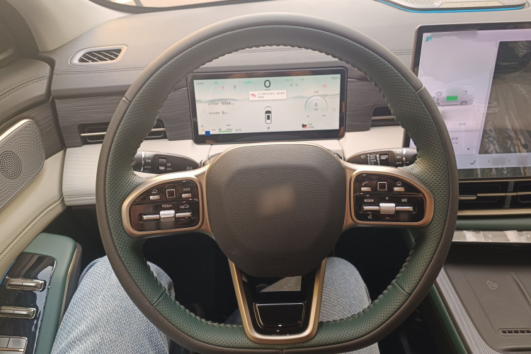 捷途山海L9 2024款 1.5TD 2DHT Pro 7座中控内饰13