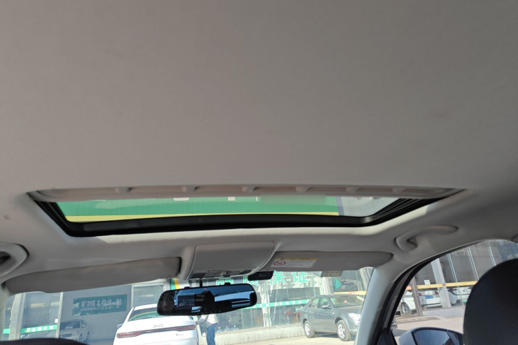 大众 朗行 2013款 1.6L 手动舒适型局部细节22