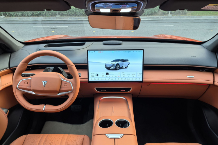 深蓝汽车 深蓝S07 2024款 215Max 乾崑智驾ADS SE增程版中控内饰7003