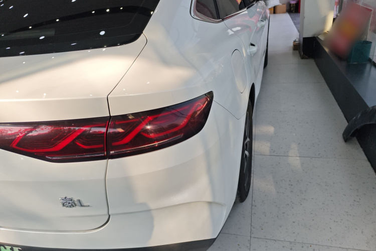 比亚迪 秦L 2024款 DM-i 120KM领先型车身外观6006