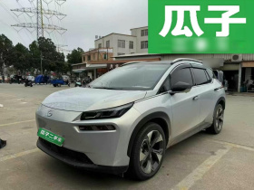 埃安 AION V 2021款 Plus 80 智享科技版 三元锂