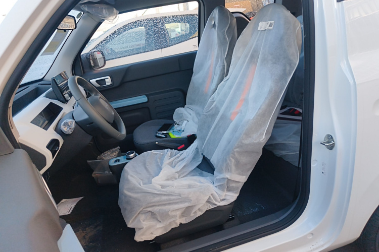 吉利银河 2024款 熊猫mini 200km 耐力熊局部细节19