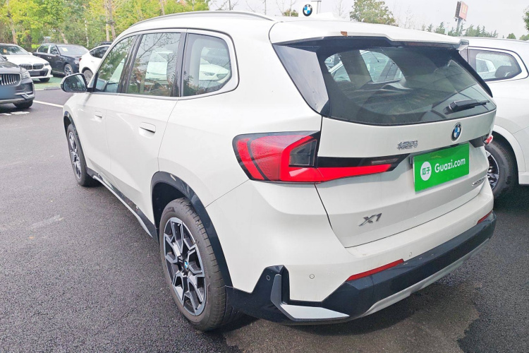 宝马X1 2023款 sDrive25Li X设计套装车身外观4