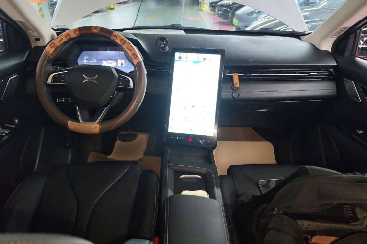 小鹏G3 2022款 G3i 520N+中控内饰7002