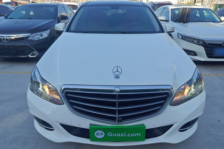 奔驰E级 2015款 E 260 L车身外观2