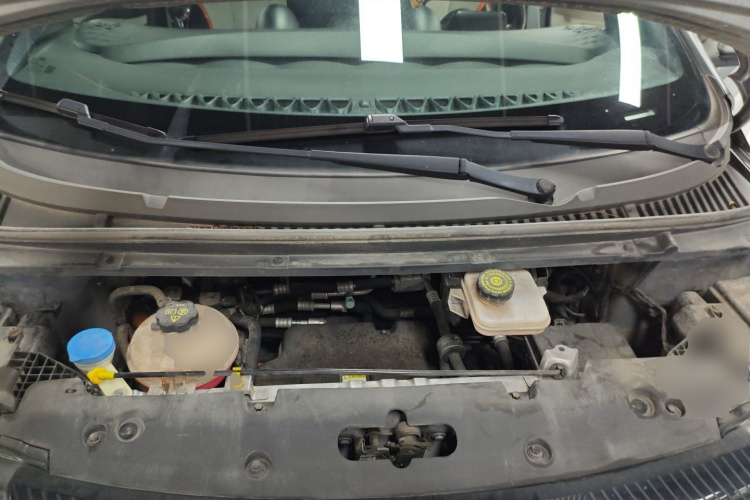 比亚迪 海豚 2021款 405km 时尚版机舱底盘24