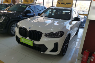 宝马X3 2022款 改款二 xDrive30i 尊享型 M曜夜套装