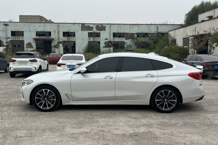 宝马6系GT 2021款 改款 630i 豪华设计套装车身外观6007