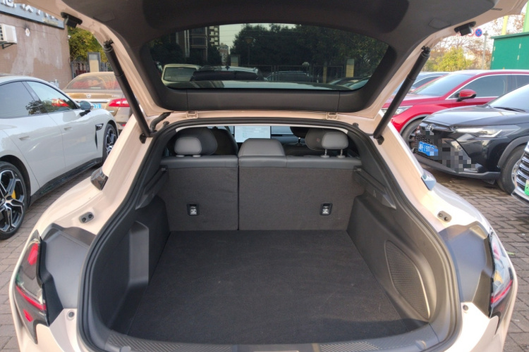 小鹏MONA M03 2024款 620 超长续航机舱底盘23